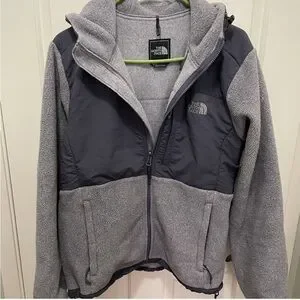 値下げ⭐️THE NORTH FACE Denali Hoodie M 値下げ⭐️THE NORTH FACE Denali Hoodie M メンズ